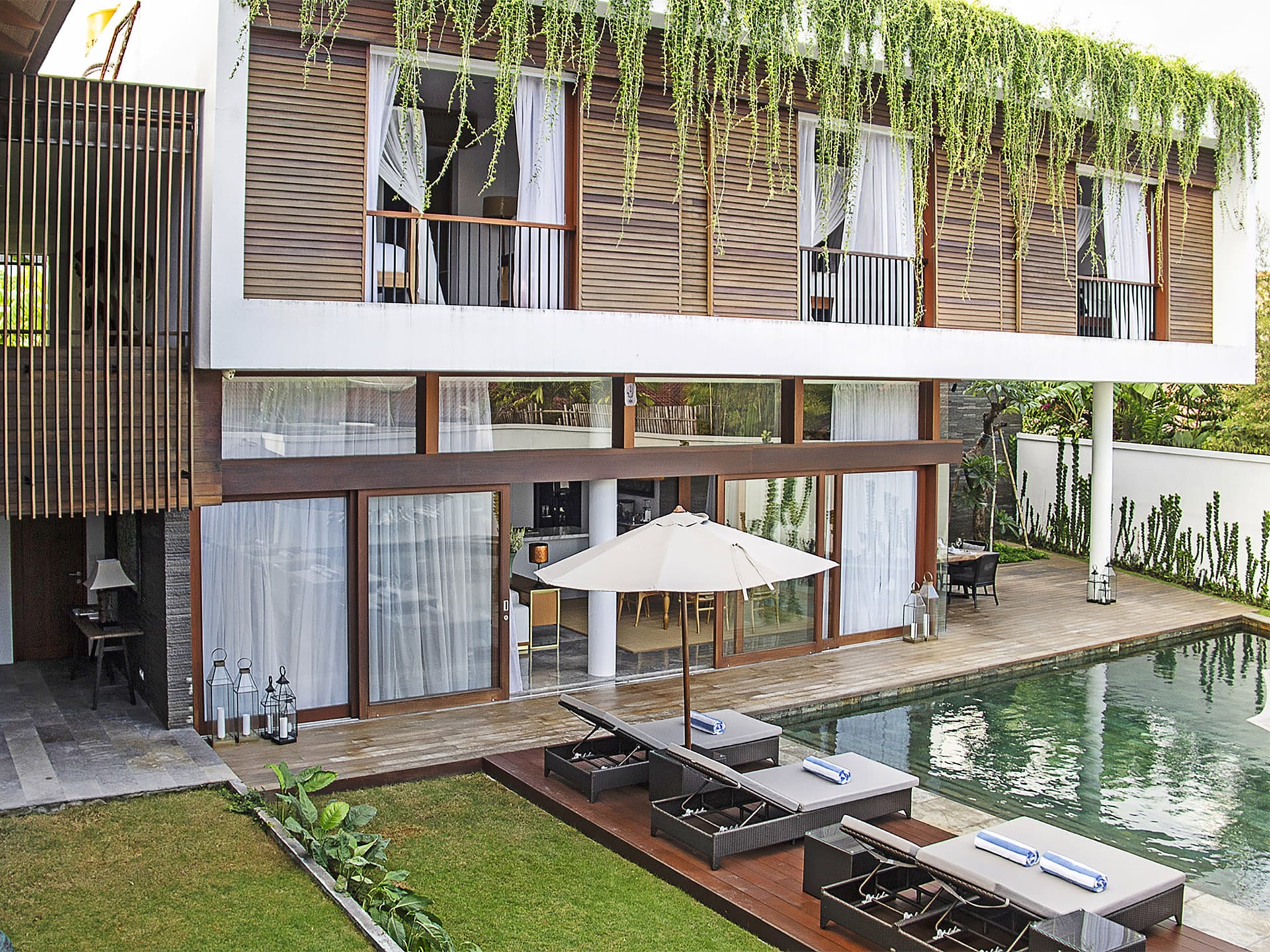 Villa Indrani — luxury villa photo 1