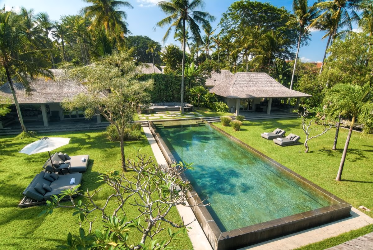 Mahatma House — luxury villa photo 1