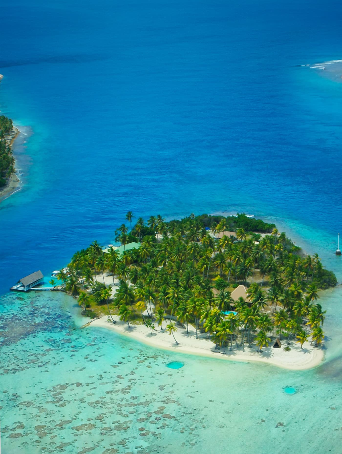 Motu Fara Private Island — luxury villa photo 1