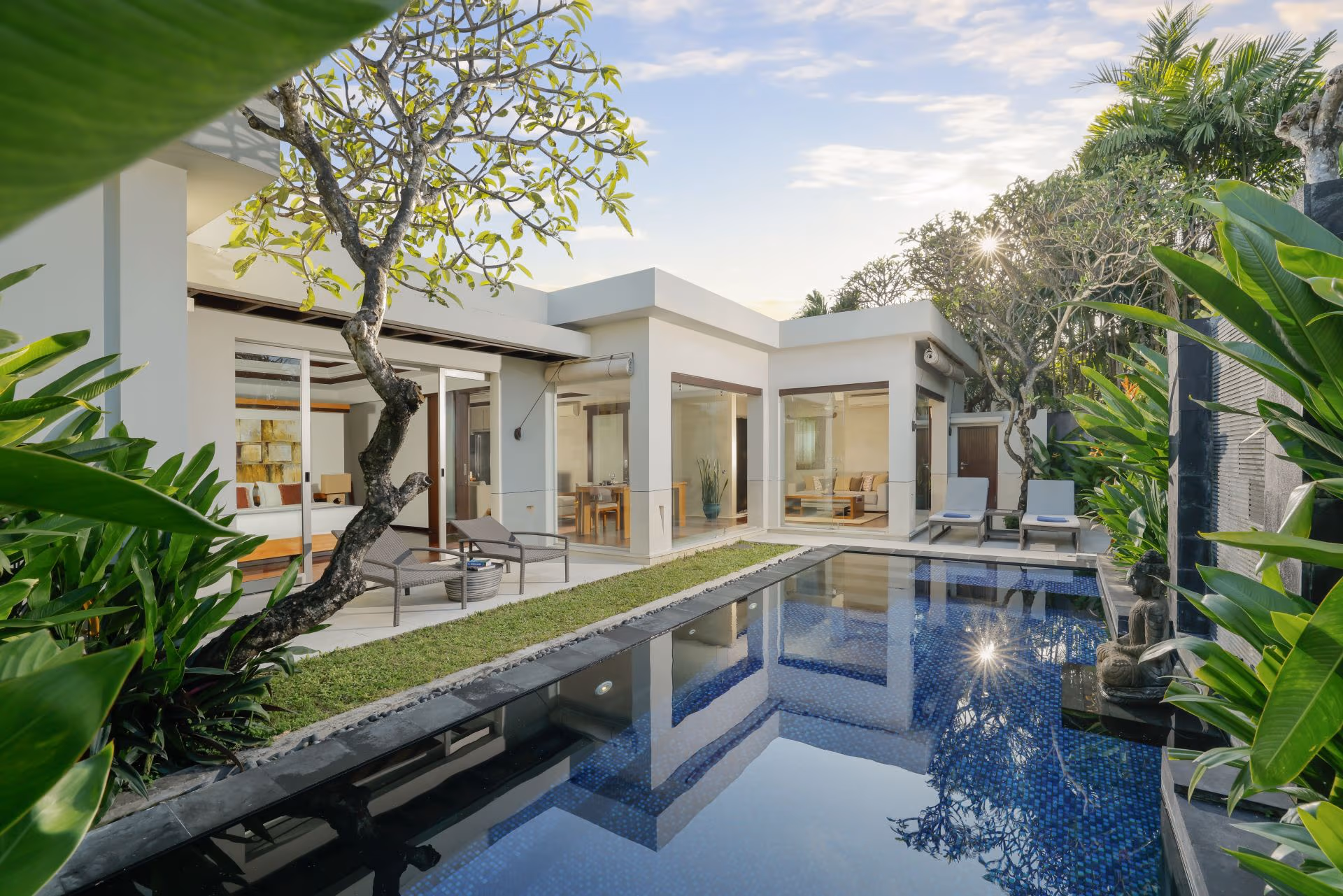 Jimbaran Bay Villas 3BR — luxury villa photo 1