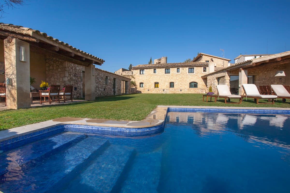 Villa Viladellops — luxury villa photo 1