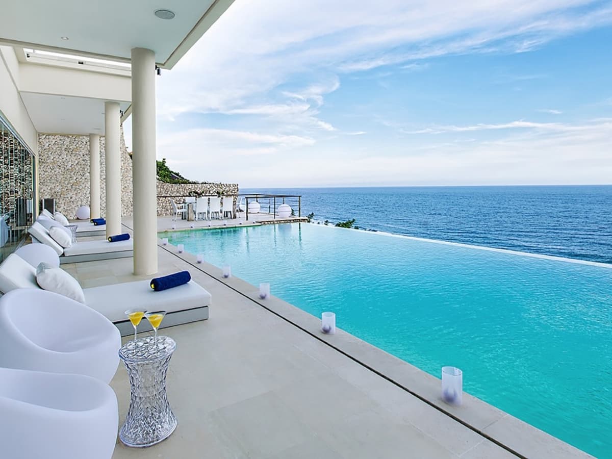 Grand Cliff Ungasan — luxury villa photo 1