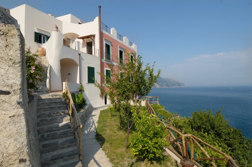 Villa Luna — luxury villa photo 1