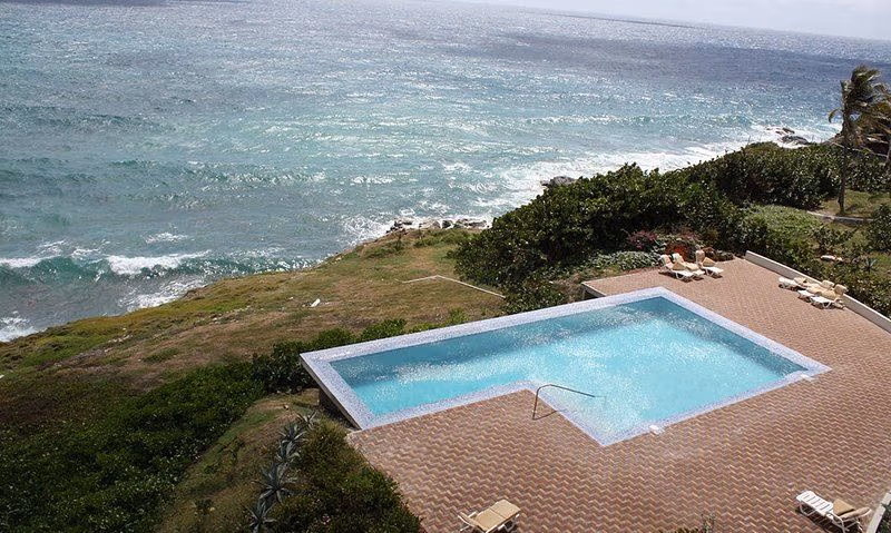 Seneca 2.4 — luxury villa photo 1