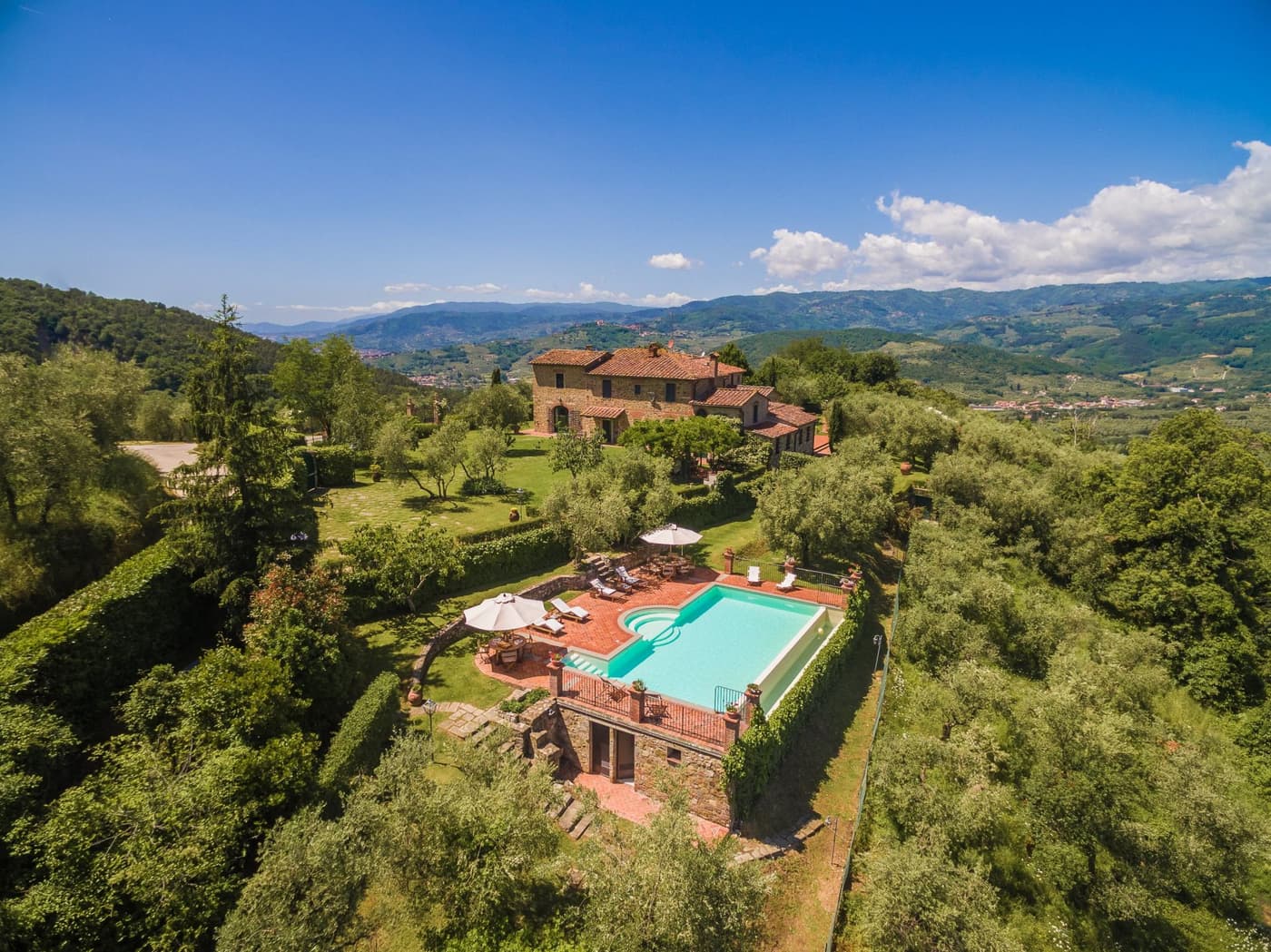 Villa Roncovisi — luxury villa photo 1