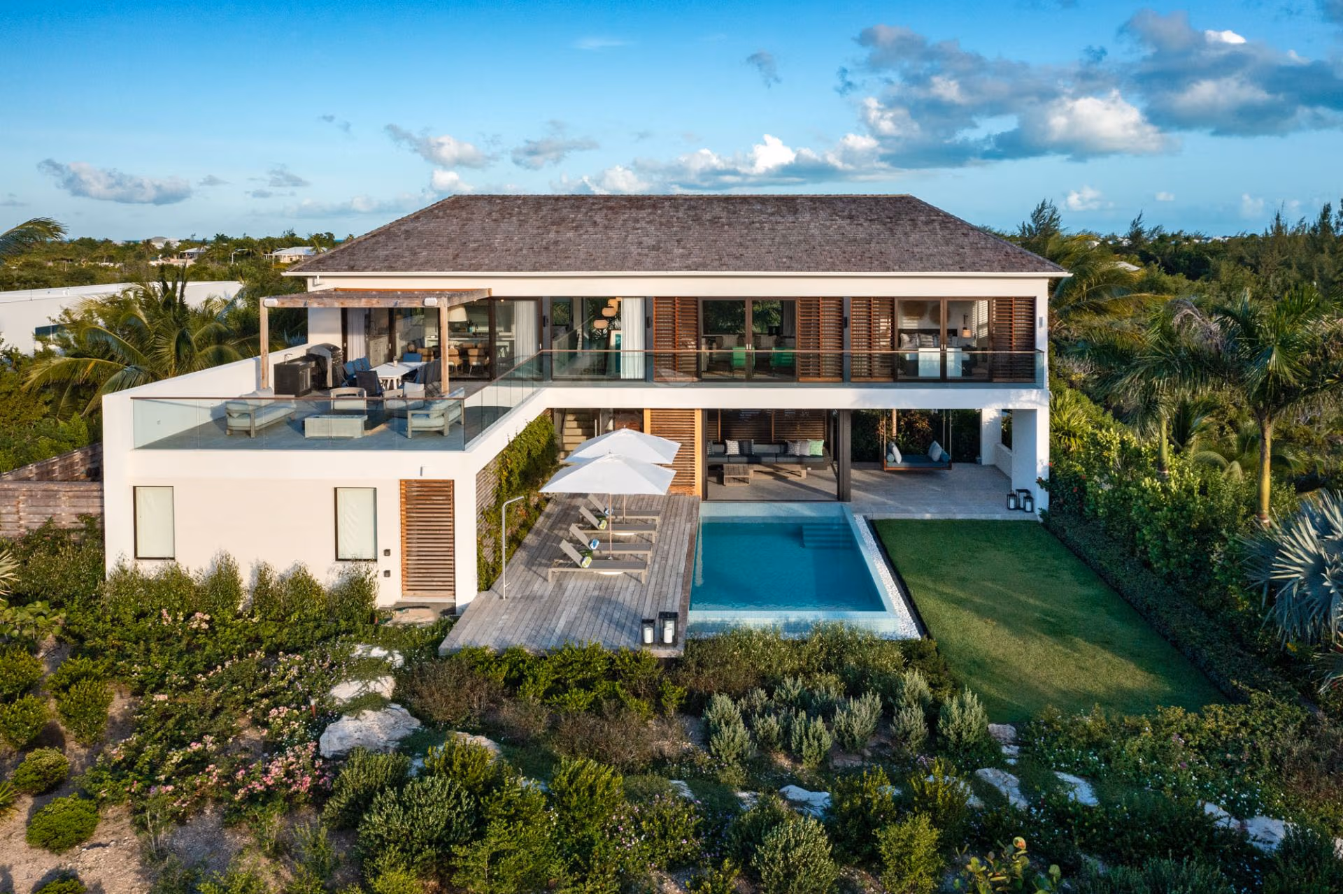 Aqua Verde — luxury villa photo 1