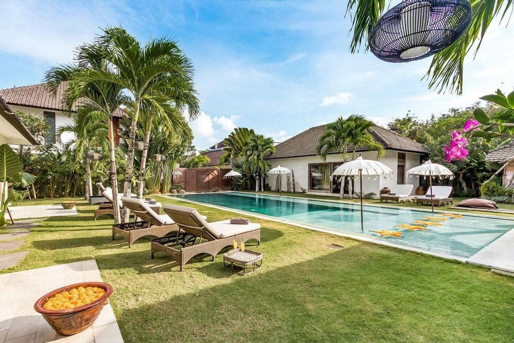 Abaca Complex — luxury villa photo 1