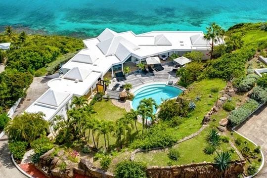 Arrow Estate — luxury villa photo 1