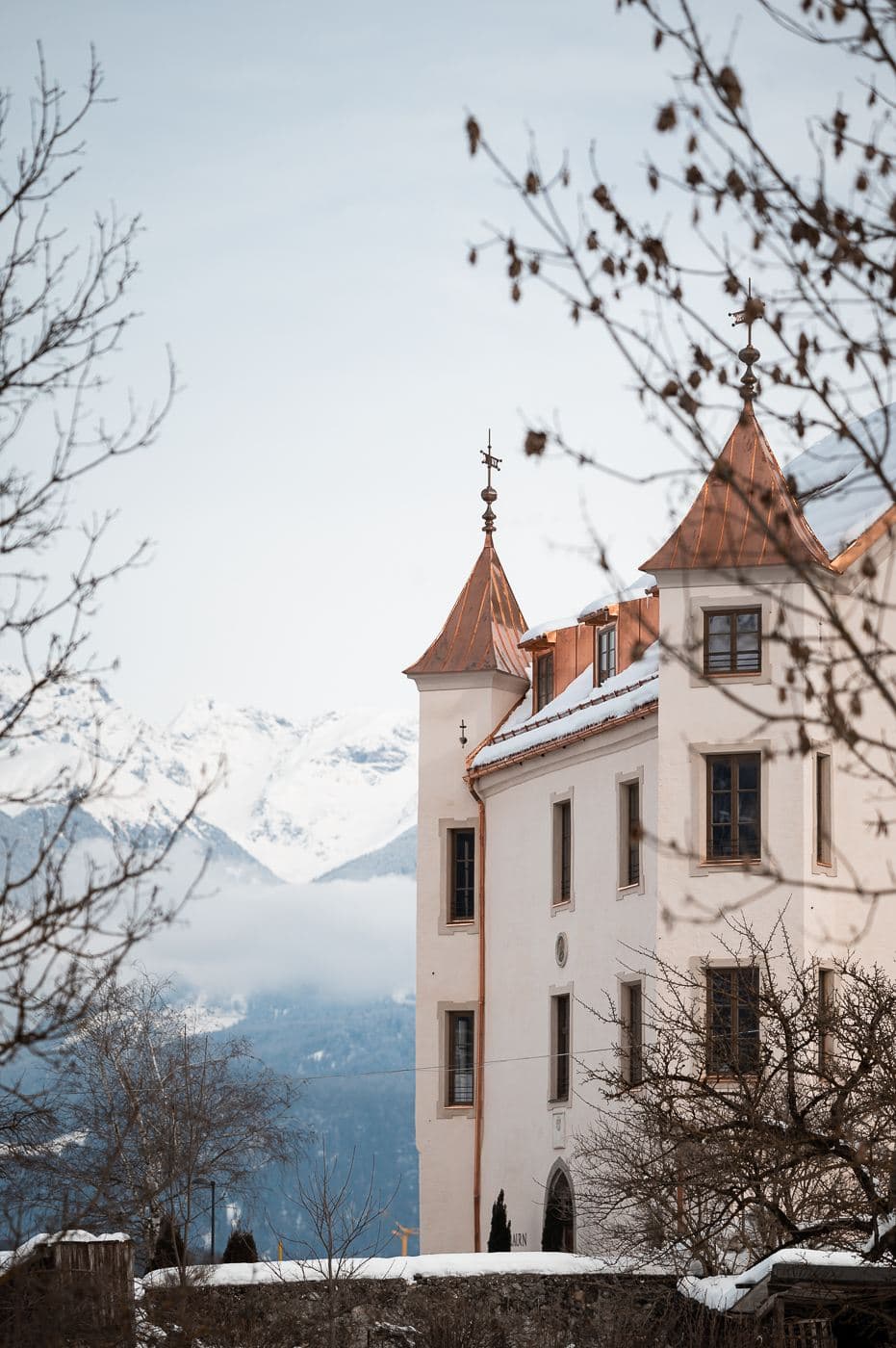 Castel Maurn — luxury villa photo 1