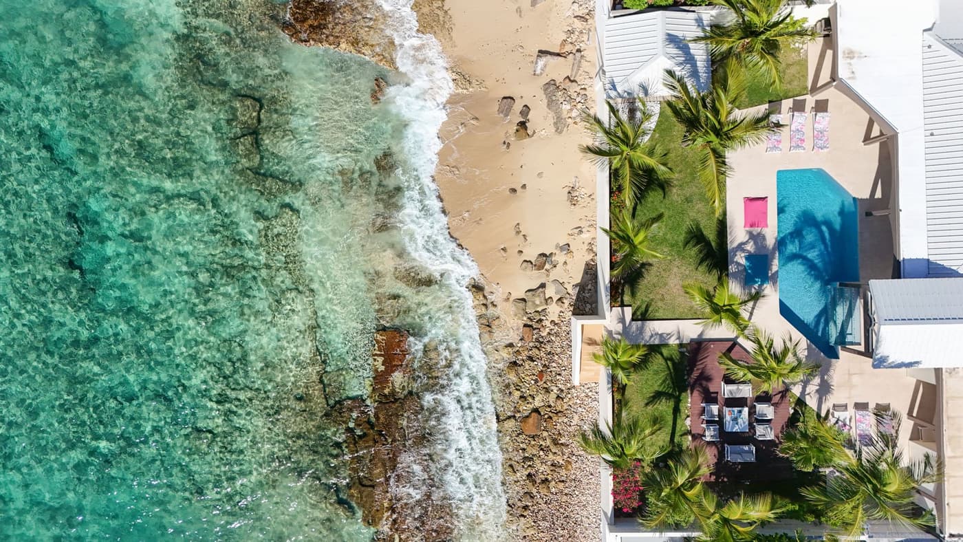 Villa Beach Secrets-Beacon Hill — luxury villa photo 1