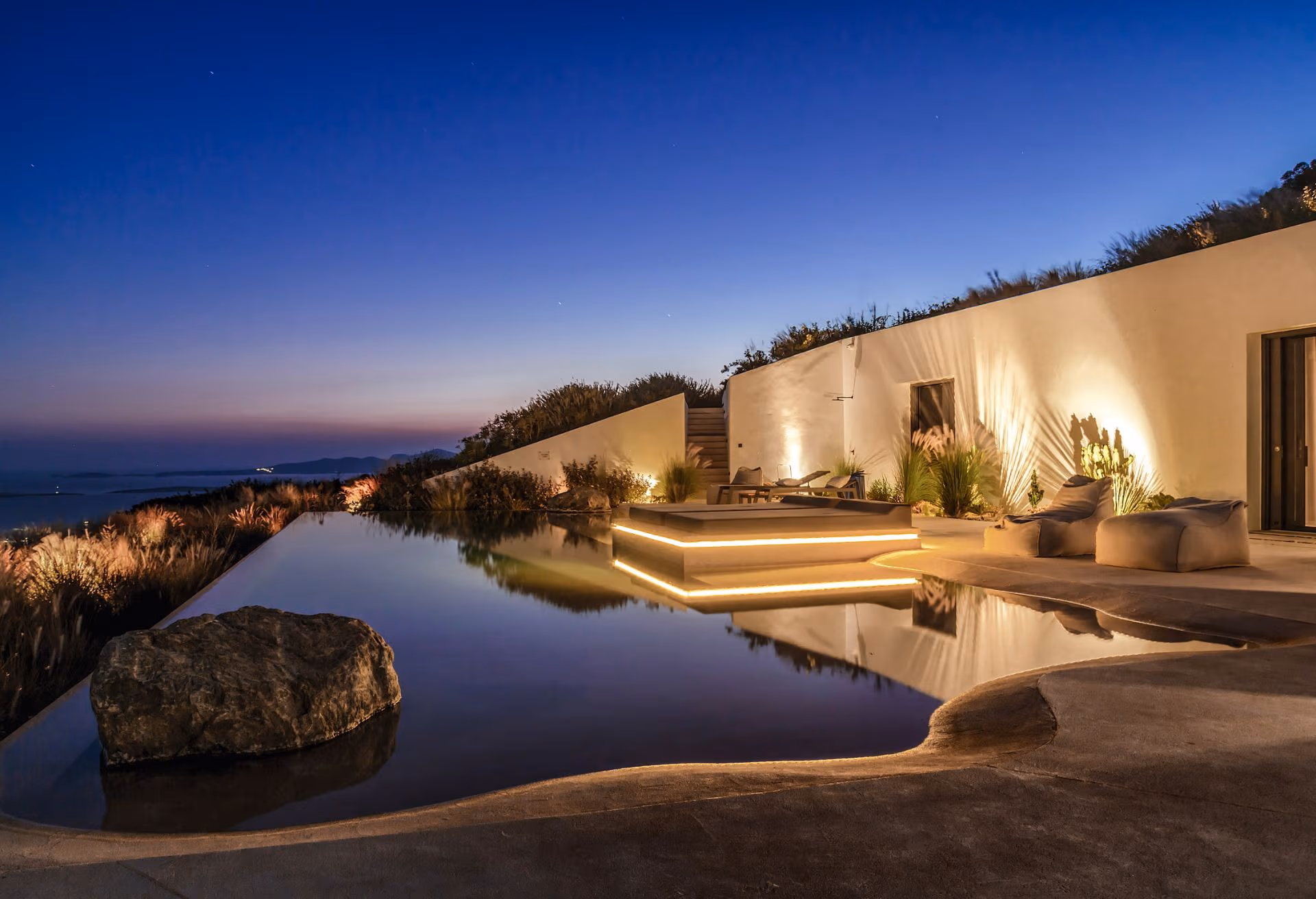 Villa Skylines Estate I — luxury villa photo 1