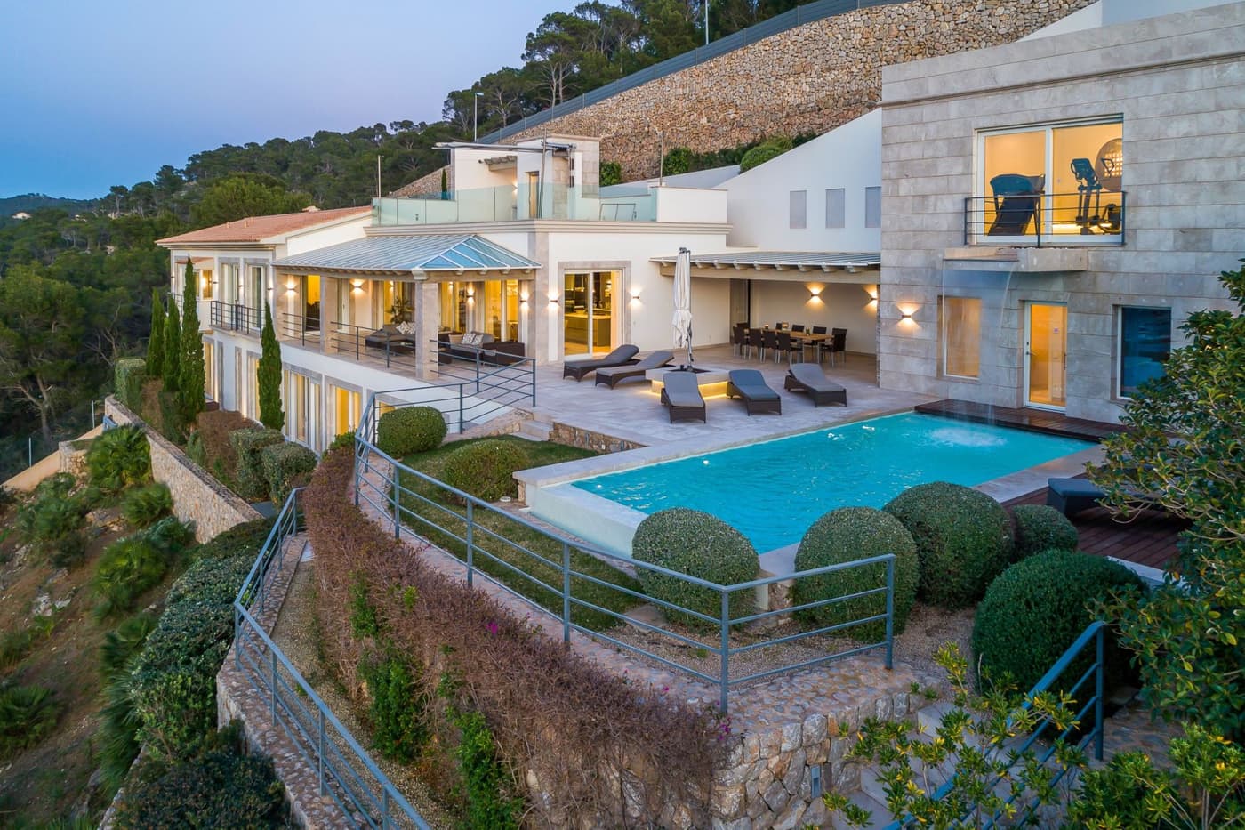 Villa Marisombra — luxury villa photo 1