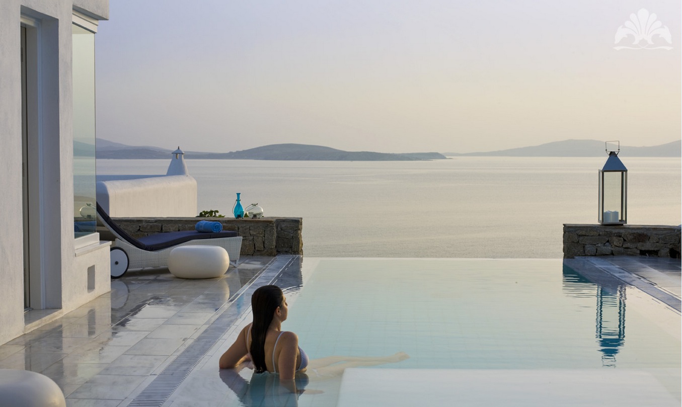 Mykonos Grand Suite